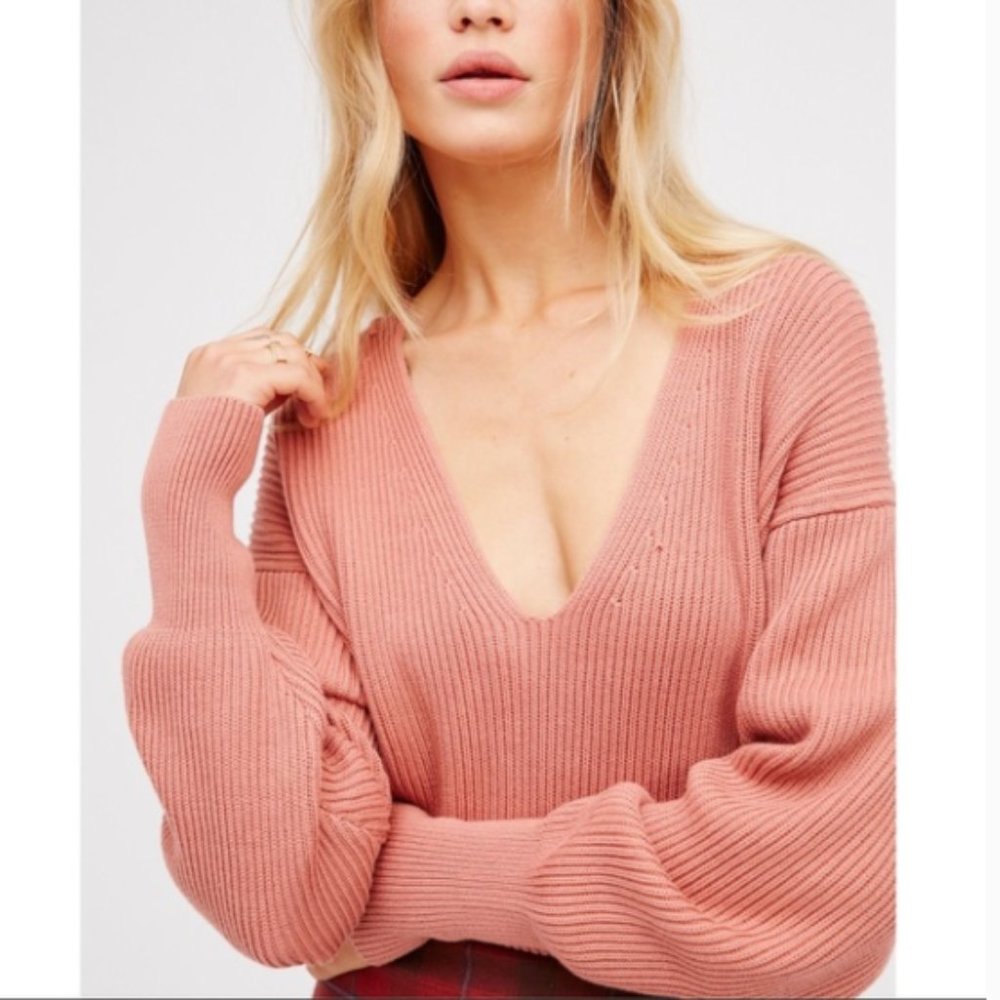 Free People  Allure Vneck Ribbed Blush Sweater